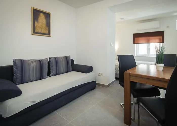 Nera Luxery Apartments